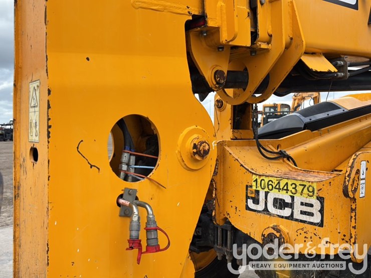2017-jcb-509-42-image-17
