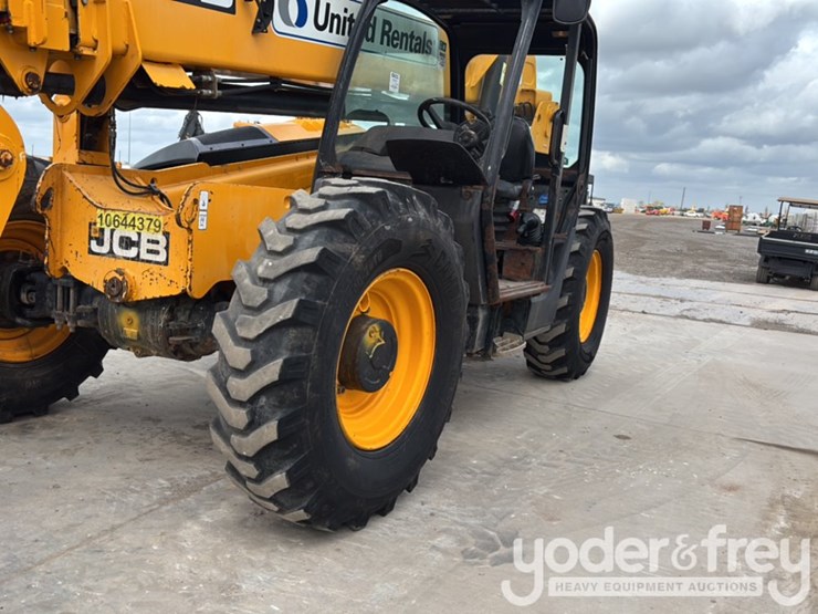 2017-jcb-509-42-image-5