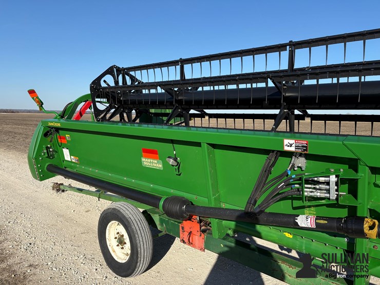 2017-john-deere-635f-image-15