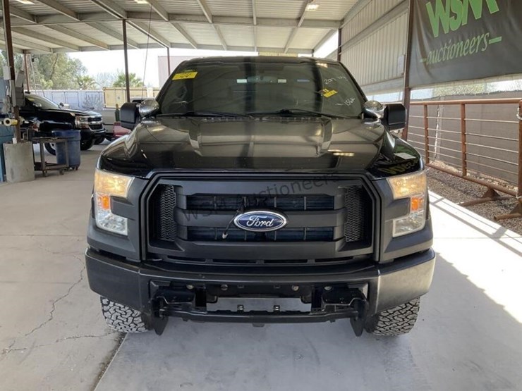 2017-ford-f150-xl-image-3