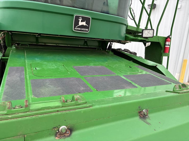 1990-john-deere-9500-image-28