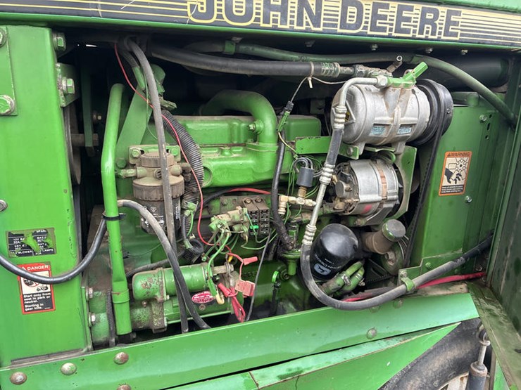 1993-john-deere-6500-image-44