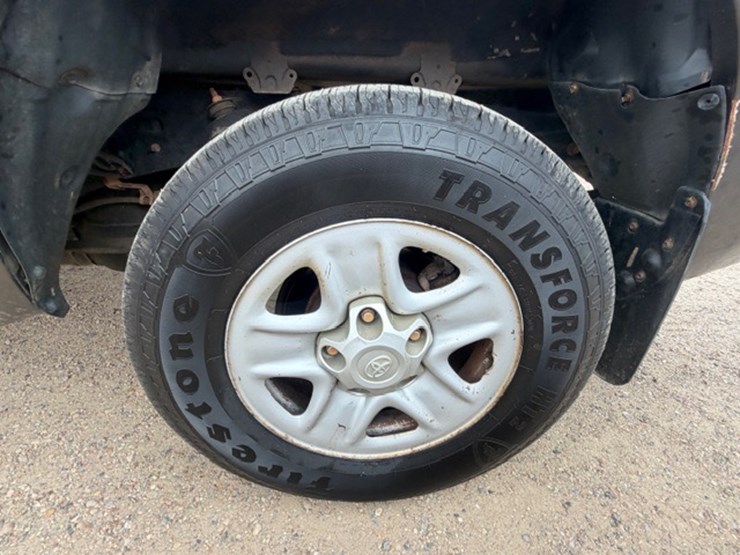 2010-toyota-tundra-image-6