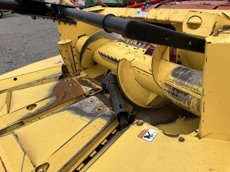 new-holland-900-image-13