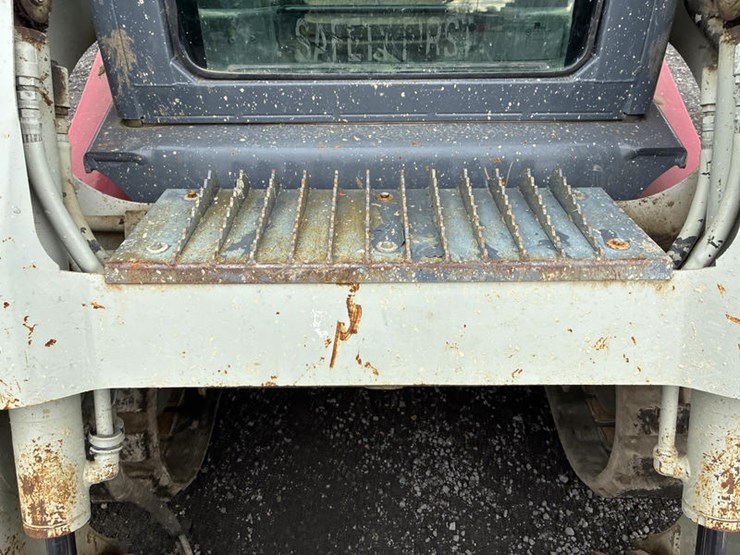 takeuchi-tl250-image-18