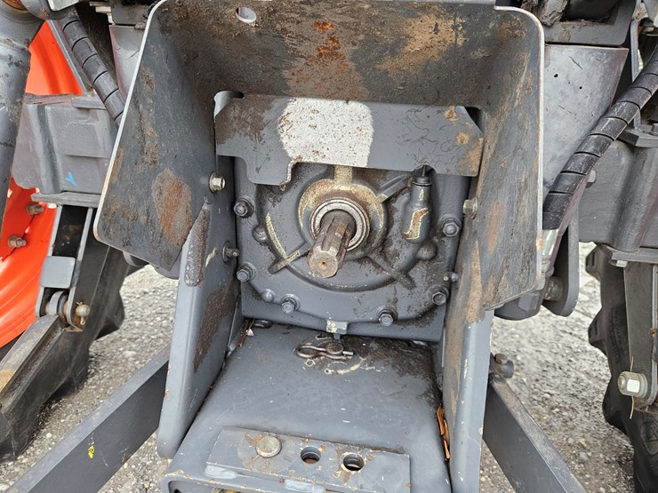 2020-kubota-m5-111-image-15