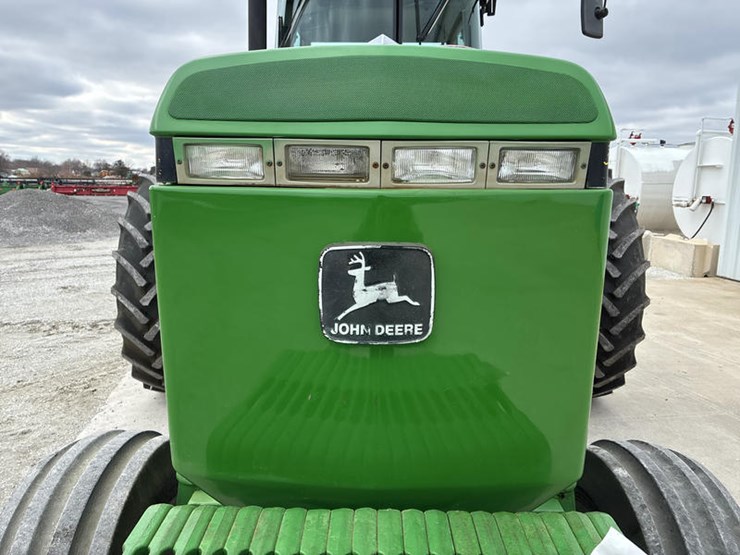 1992-john-deere-4560-image-15