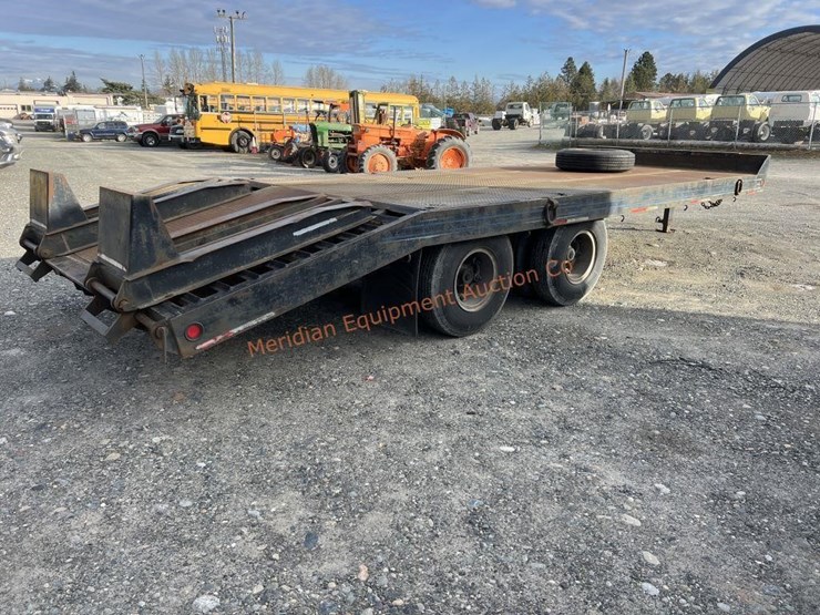 1985-international-22'-t/a-flatbed-utility-trailer-image-5