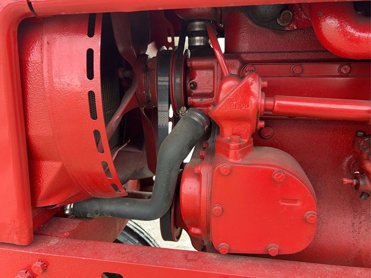 farmall-300-image-64