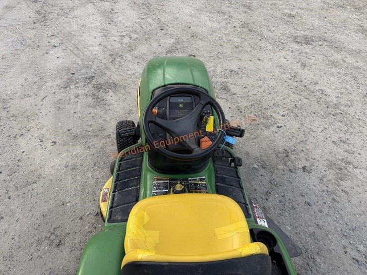 john-deere-x300-image-12