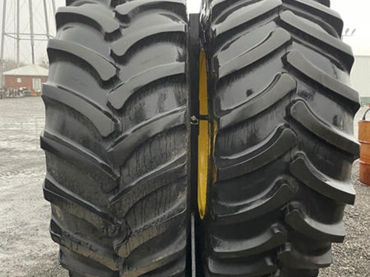 #5341-•-set-of-gy-optitorque-floater-tires-lsw710/65r46-image-12