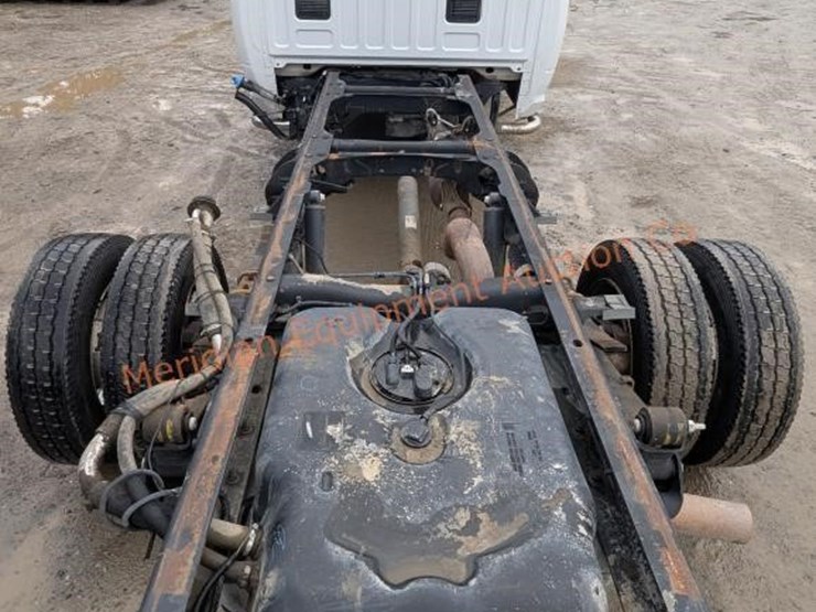 2011-dodge-ram-4500-image-5