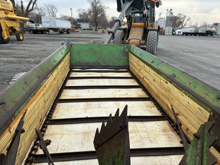 john-deere-34-image-9