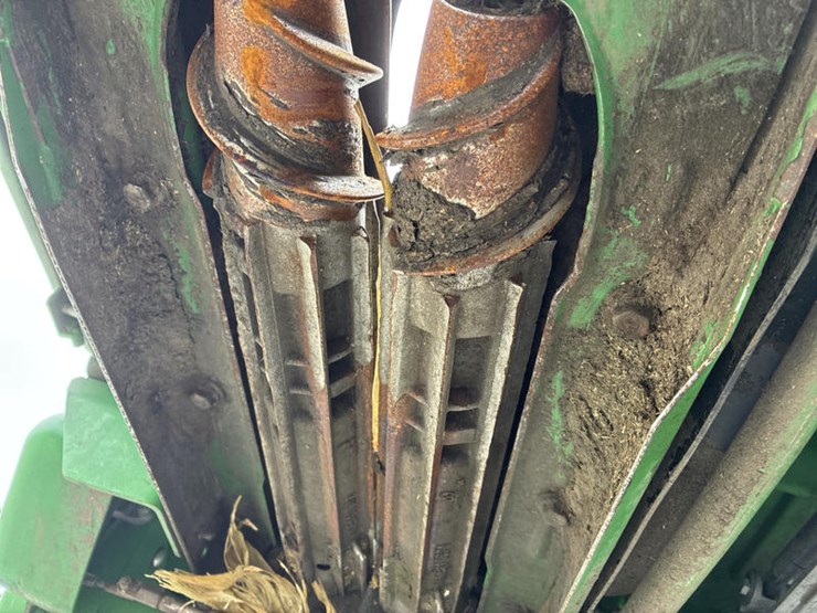 2015-john-deere-612c-image-33