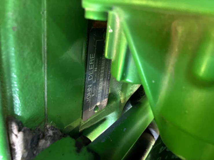 2000-john-deere-9550-image-56