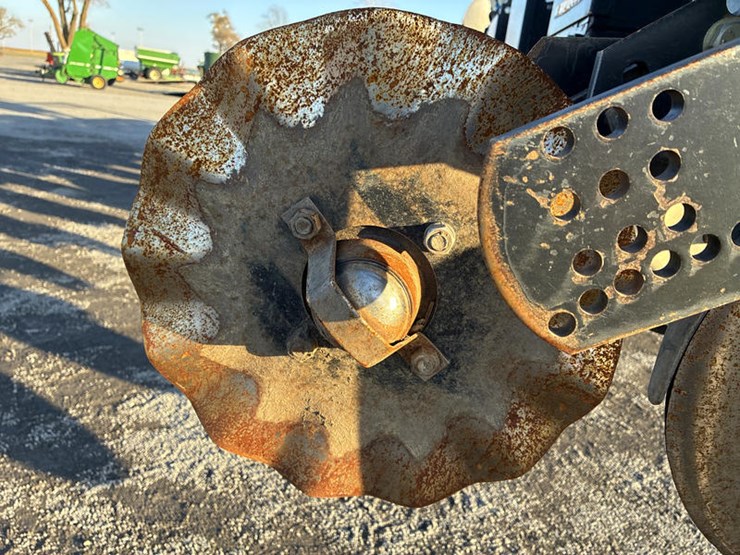 2010-kinze-3660-image-64