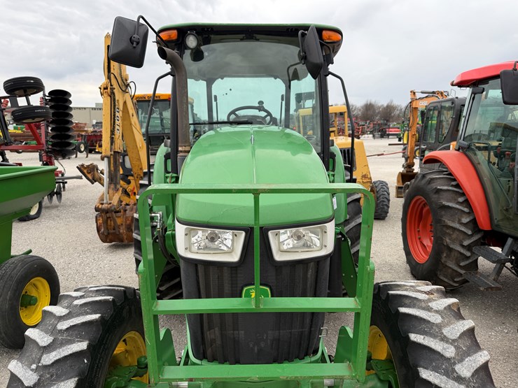 2014-john-deere-6115d-image-3