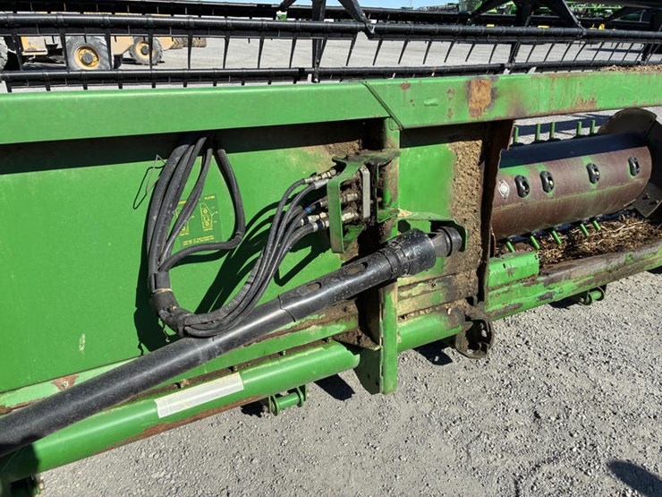 2004-john-deere-635f-image-11