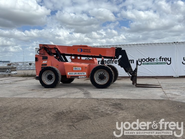 2016-sky-trak-6042-image-6