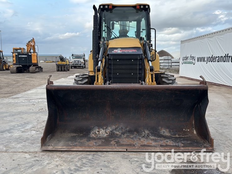 2016-caterpillar-420f2-it-image-9