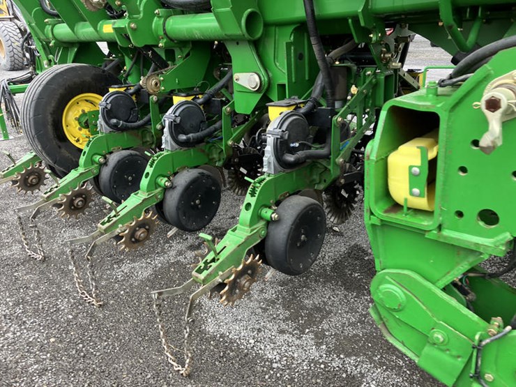 2008-john-deere-1790-image-21