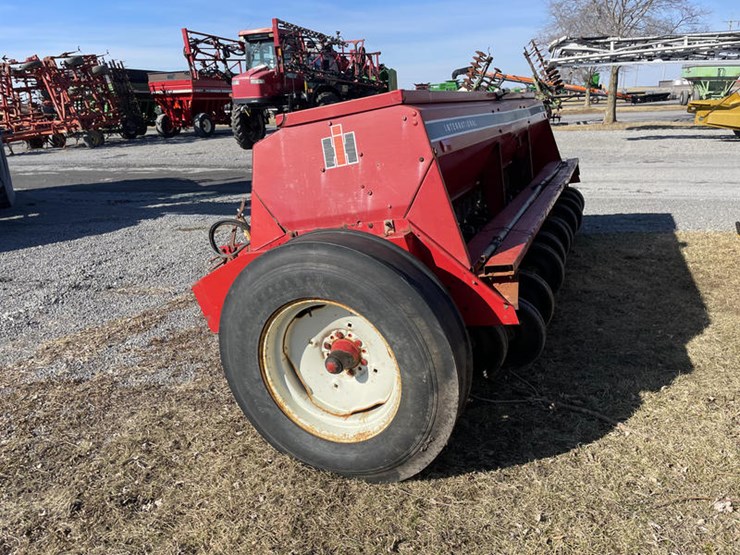 case-ih-5100-image-14