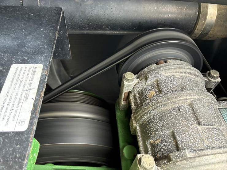 2000-john-deere-9100-image-54