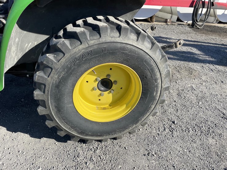 john-deere-4200-image-14