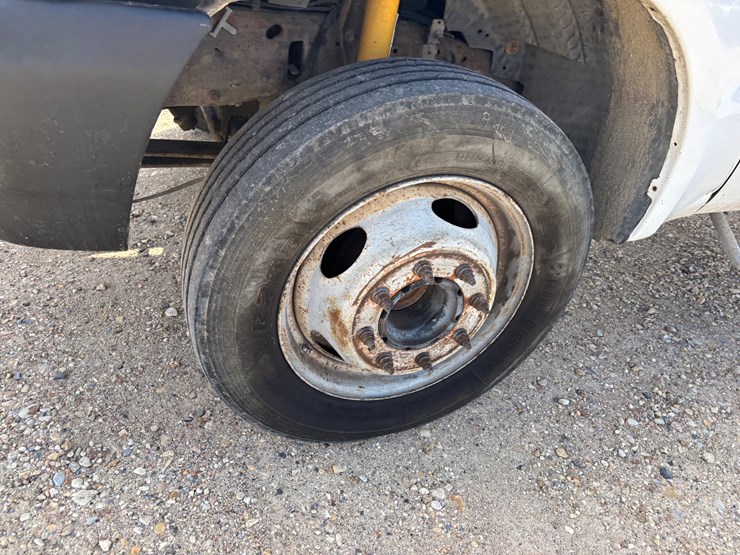 2000-ford-f450-image-11