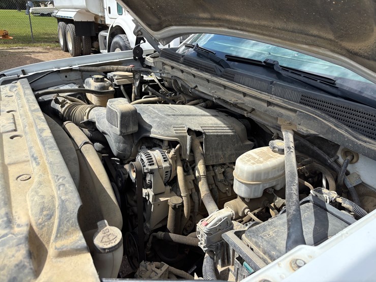 2019-gmc-sierra-2500hd-image-16