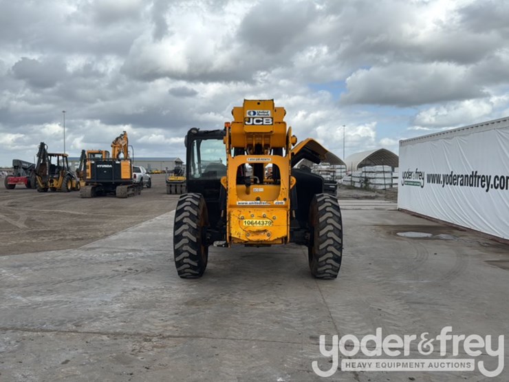 2017-jcb-509-42-image-43