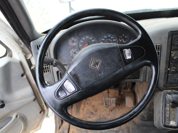 2006-international-4300-image-14