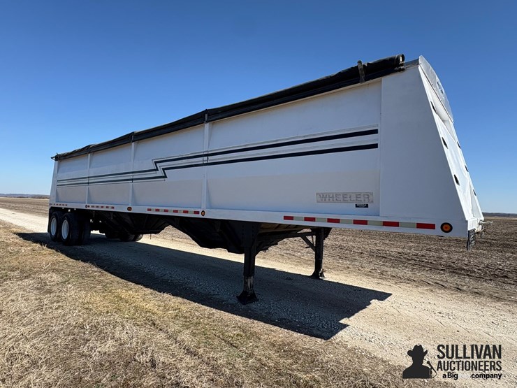 2002-wheeler-hopper-bottom-40'-t/a-grain-trailer-image-3
