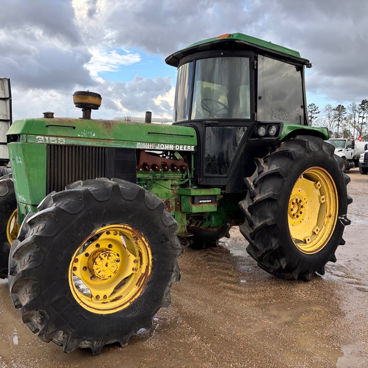 JOHN DEERE 3155