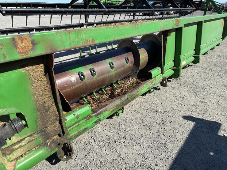 2004-john-deere-635f-image-12