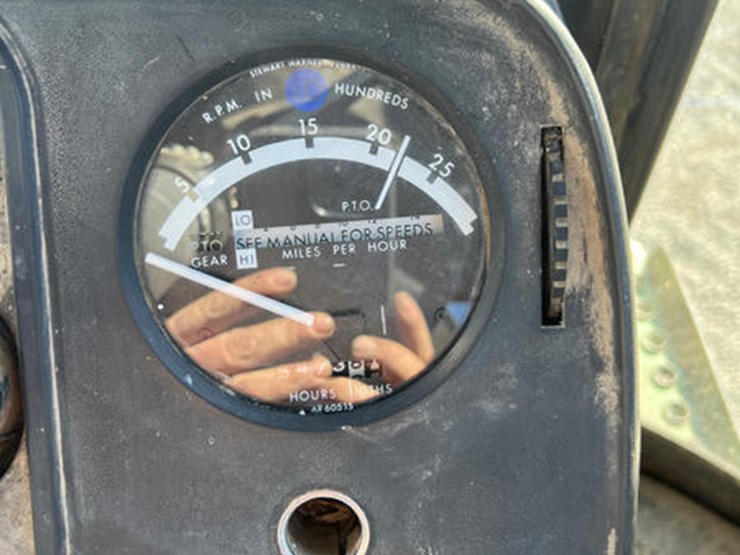 john-deere-4230-image-22