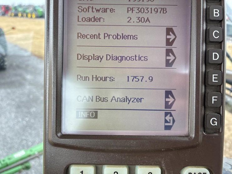 2000-john-deere-6700-image-66