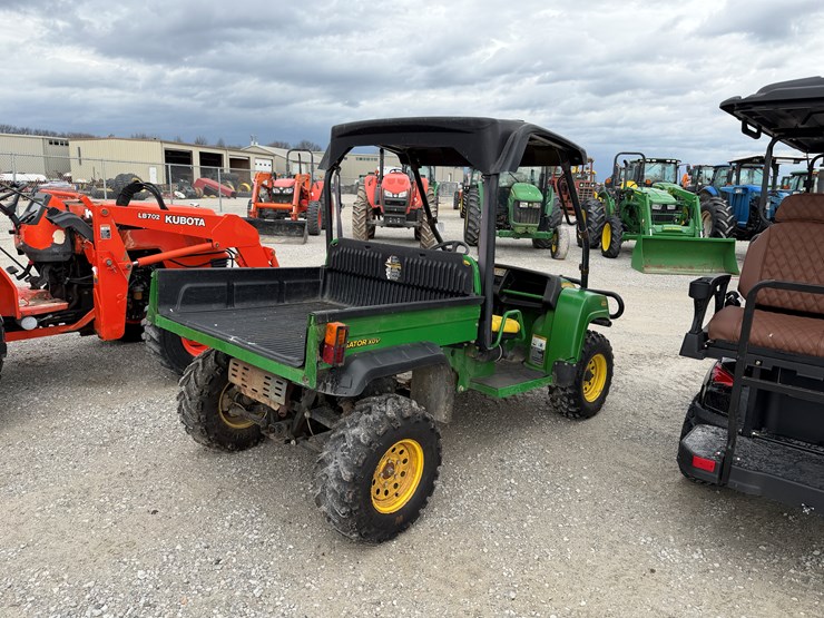 john-deere-gator-image-12
