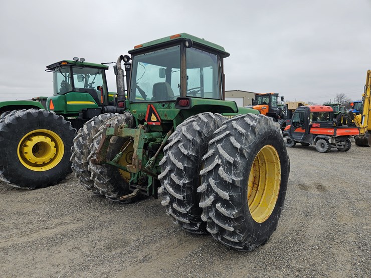 1977-john-deere-4630-image-17