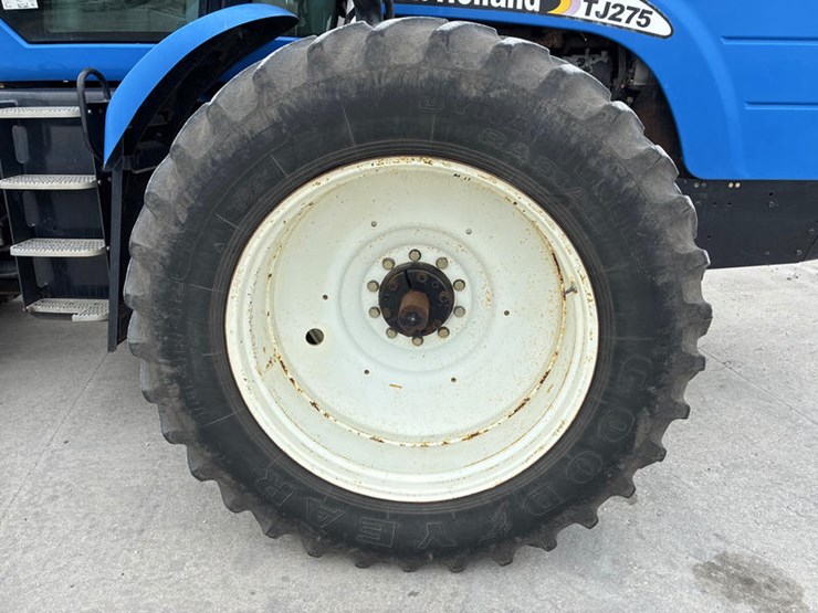 2002-new-holland-tj275-image-41