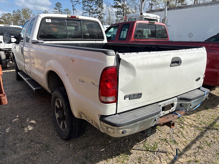 2002-ford-f350-image-4