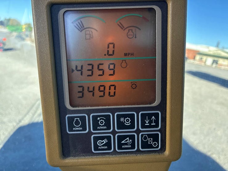 2000-john-deere-9550-image-73