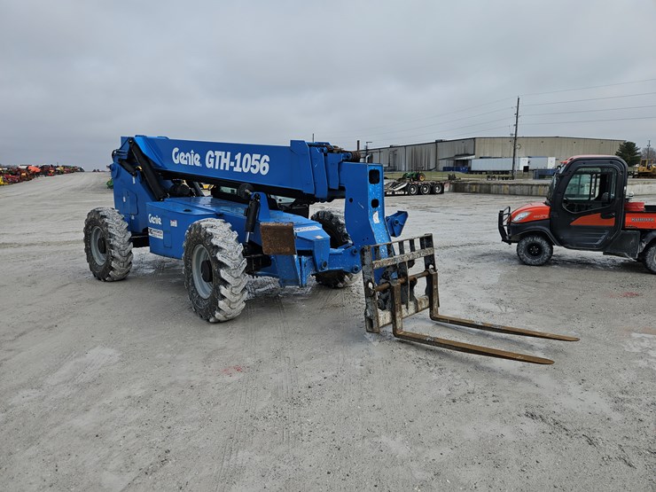 2012-genie-gth1056-image-24