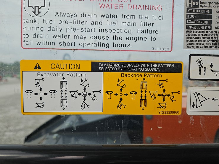 2018-hitachi-zx85usb-5-image-11