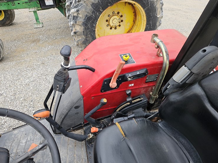 2003-case-ih-jx100u-image-15