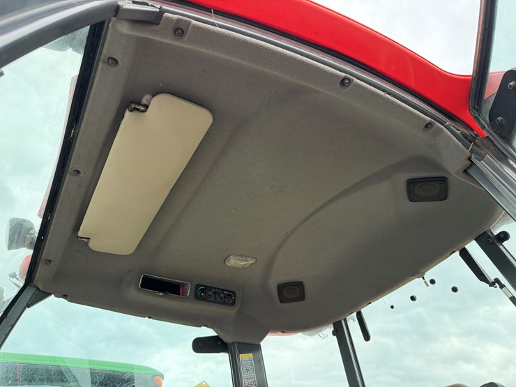 2007-kubota-m8540-image-6