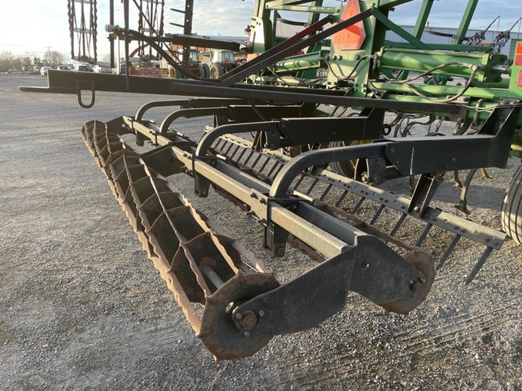 john-deere-2210-image-6