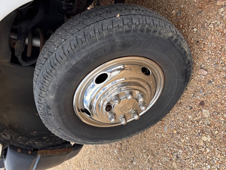 2008-dodge-3500-image-10