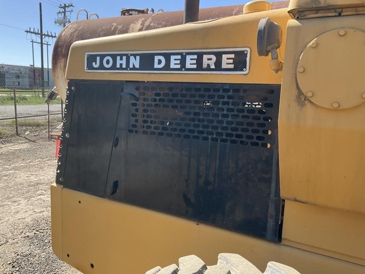 john-deere-544-image-12
