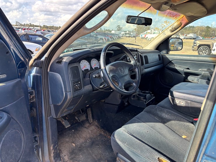 2002-dodge-ram-1500-image-9